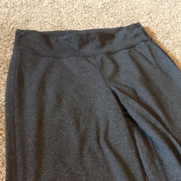 lululemon flare yoga pants - Picture 2 of 6